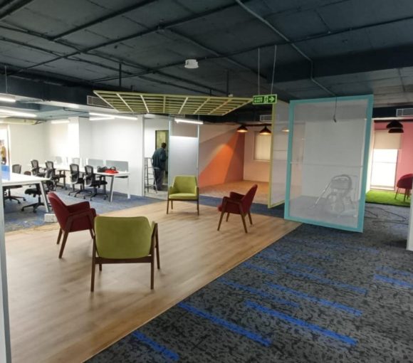 Office Space in EGL (Embassy Golf Links)